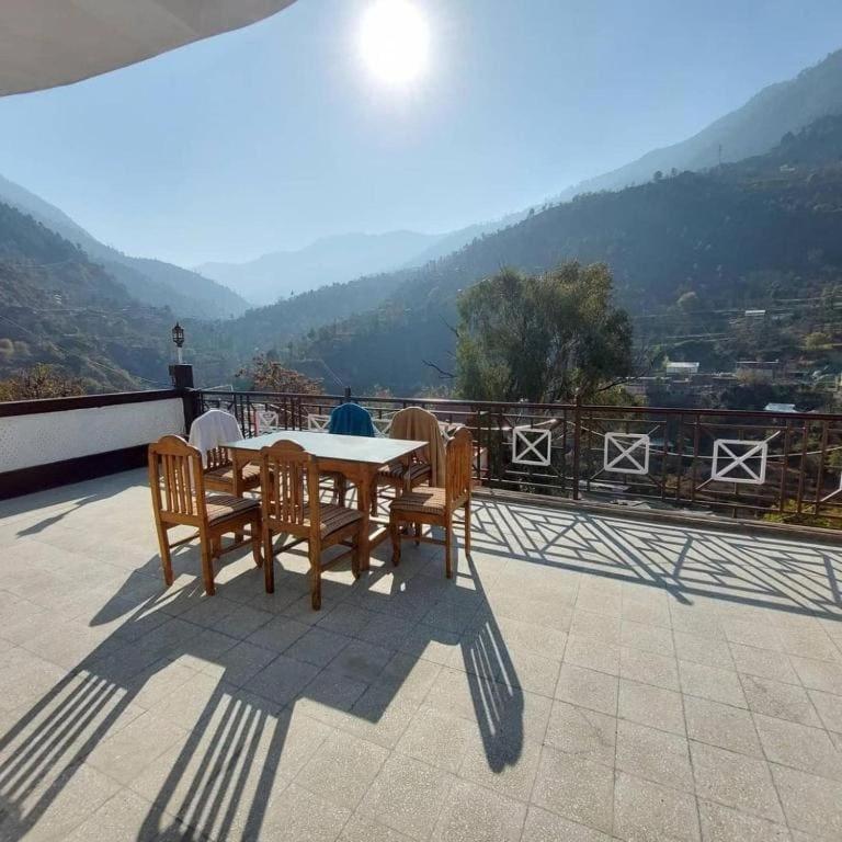 Hotel O Home Tirthan Crest Hostel & Homestay In Jibbi Banjār Exterior foto